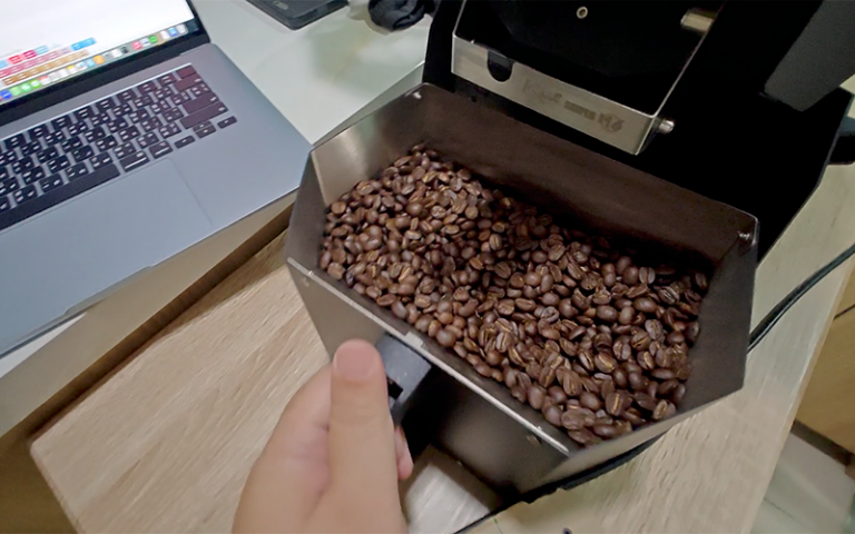 Mae Salong dropped bean, after second crack