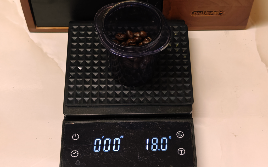 Dark Roast Khun Kong Peaberry 18g for Expreso